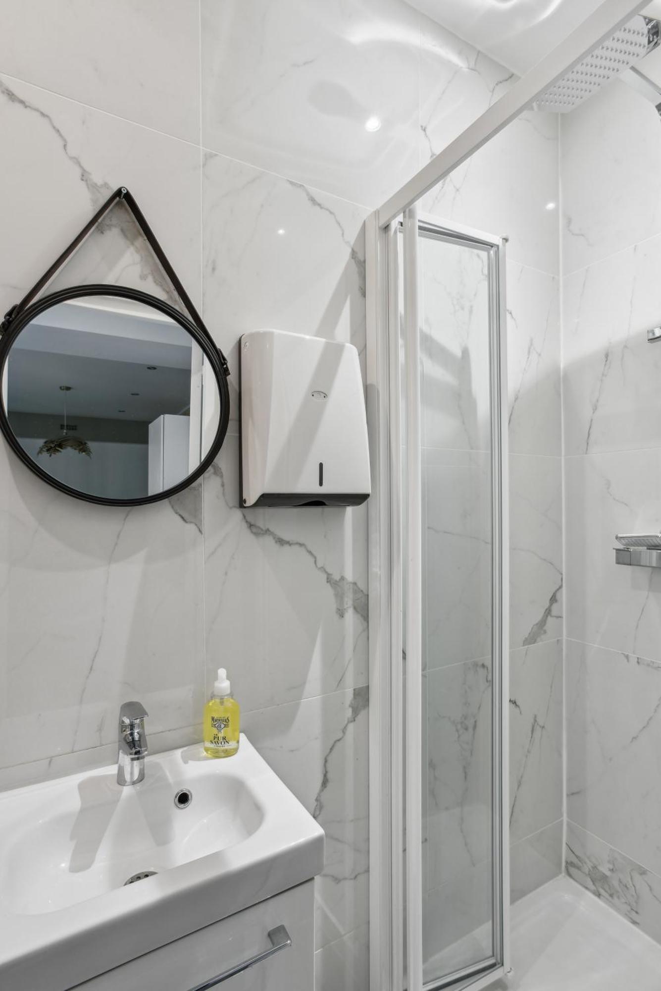 Beau 3 Pieces Rue Poissonniere Apartment Париж Екстериор снимка